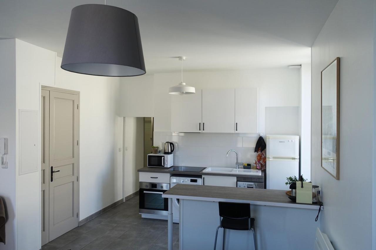 Maison Carrée/Coeur historique de Nîmes - Superbe Appt 55m² Exterior foto